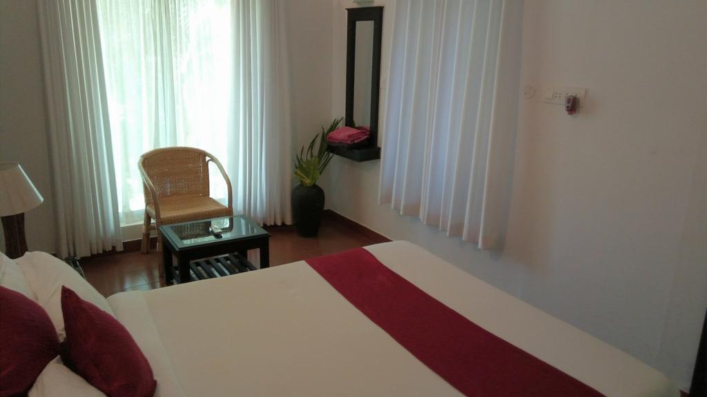 Mayas Beach House Mararikulam Buitenkant foto