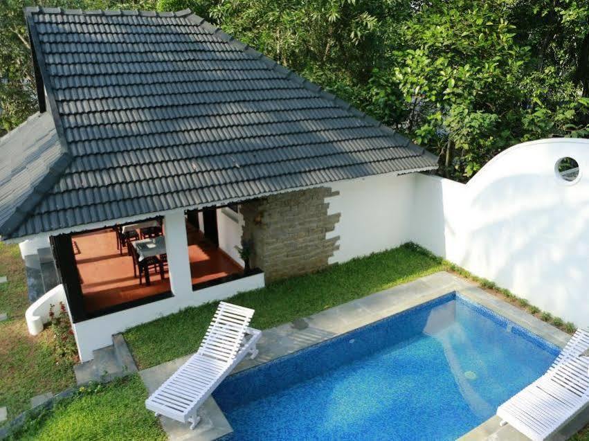 Mayas Beach House Mararikulam Buitenkant foto