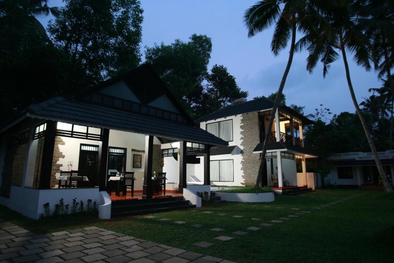 Mayas Beach House Mararikulam Buitenkant foto